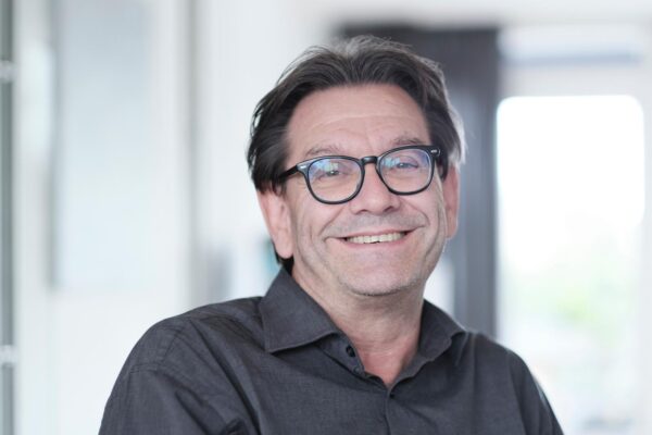 Faltenunterspritzung mit Hyaluron in Mettmann – Bild 2